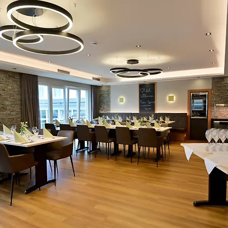 Lindenberger Hof Hotel