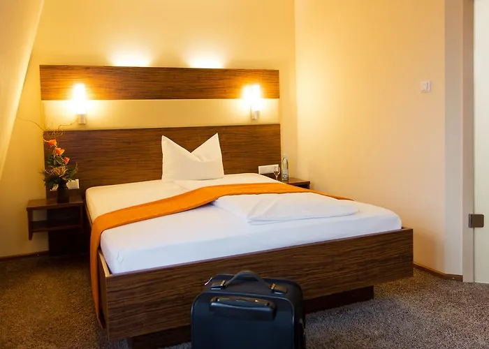 Hotel Lindenberger Hof 3*
