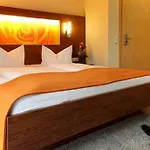 Отель Lindenberger Hof 3*