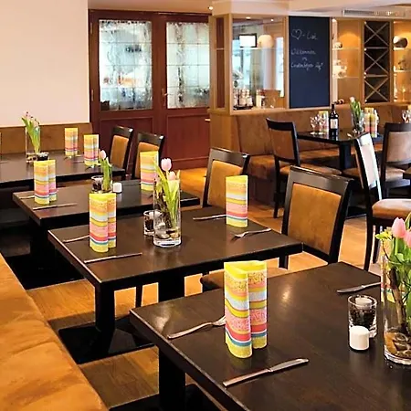 Lindenberger Hof Otel 3*