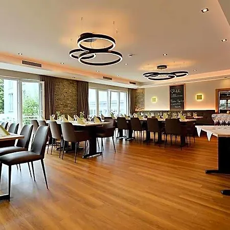 Lindenberger Hof 3*